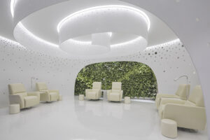 thiết kế nội thất showroom nails 