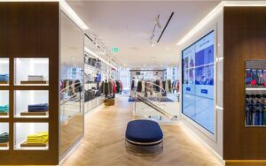 Thiết kế nội thất showroom thời trang quần áo